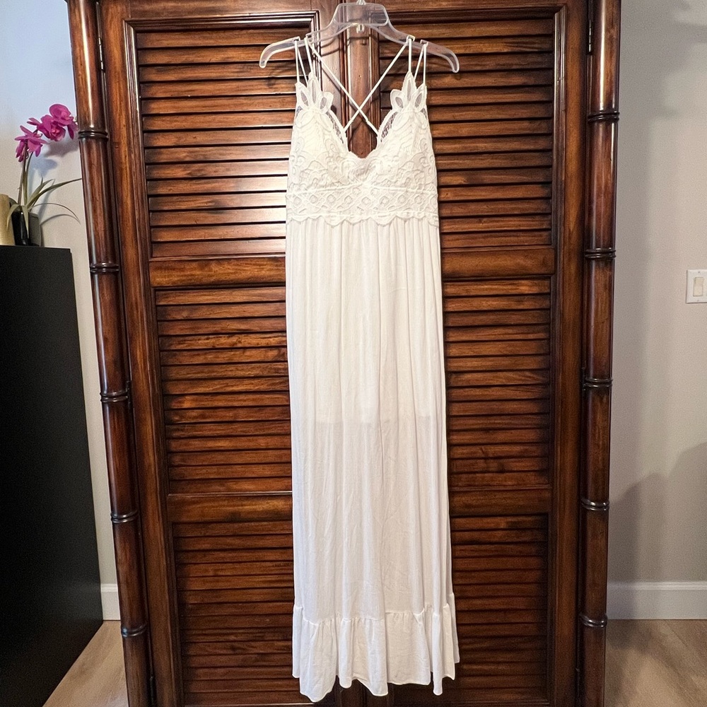 J For Justify Flowy White Lace Smocked Whimsical Peasant Midi Dress. Size Large